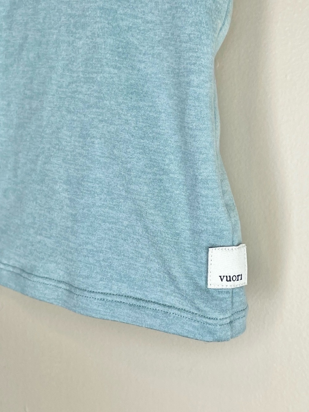 VUORI Halo Performance Crop Racerback Tank 2.0 in Sea Glass Heather - Picture 6 of 7